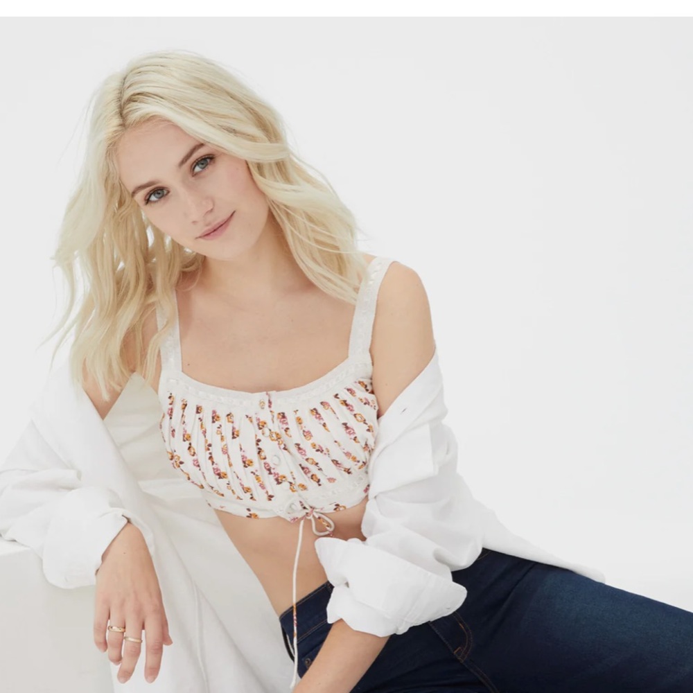 Aeropostale Women's Floral Button-Front Cropped Bubble Top